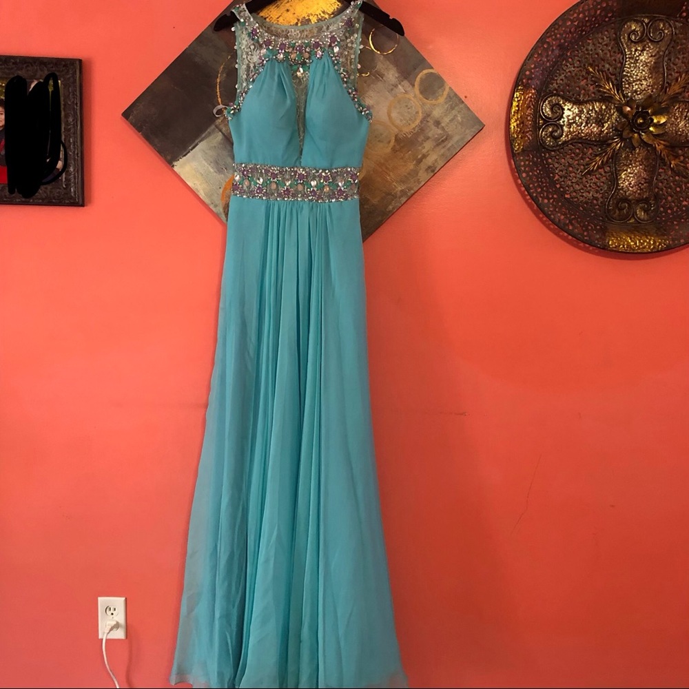 Blue dress